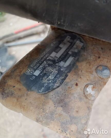 Фаркоп Volkswagen Caravelle Transporter T4