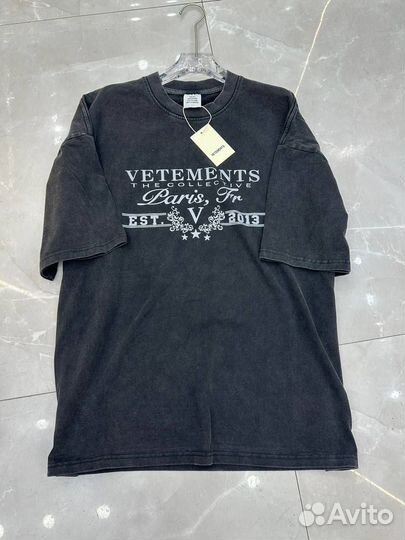 Футболка vetements