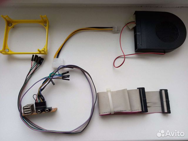 Компьютерные принадлежности (аксессуары)