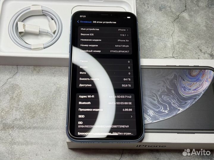 iPhone Xr 64 Акб 93 В идеале Ростест (sim+esim)