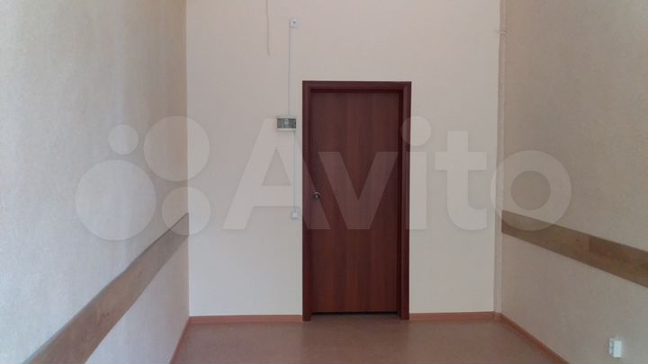 Офисы, 2 и 3 этаж, склады