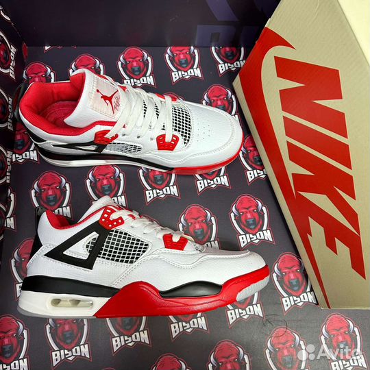 Кроссовки Nike Air Jordan 4 retro