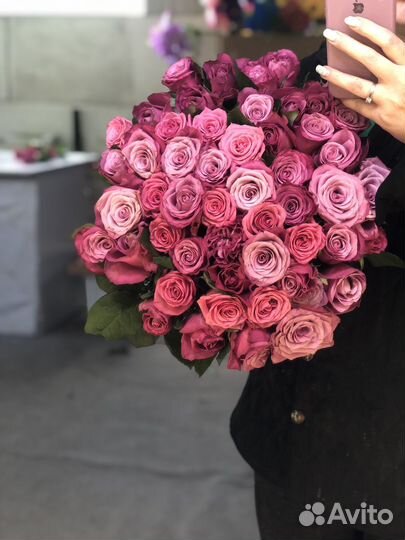 Букет роз с доставкой