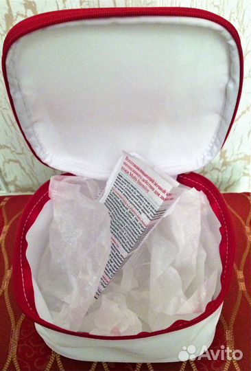 Новая косметичка Clarins