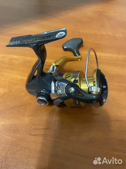 Рыболовная катушка Shimano sahara 3000C