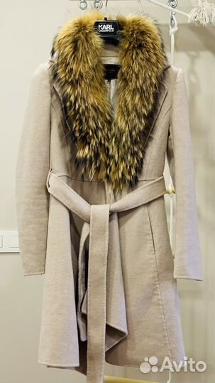 Пальто женское 42 (s)