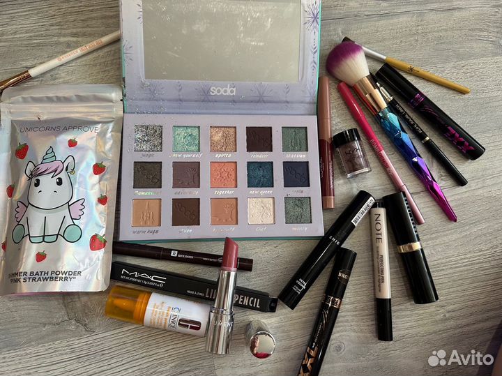 Набор косметики bobbi brown nyx