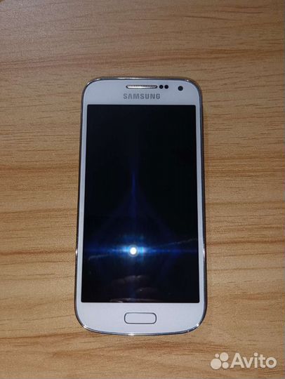 Телефон Samsung S4 mini
