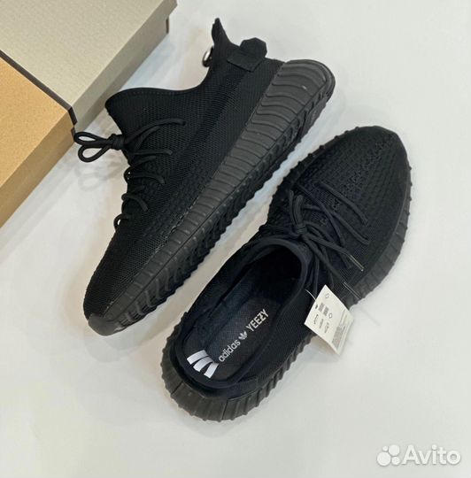 Кроссовки мужские Adidas yeezy boost 350 v2