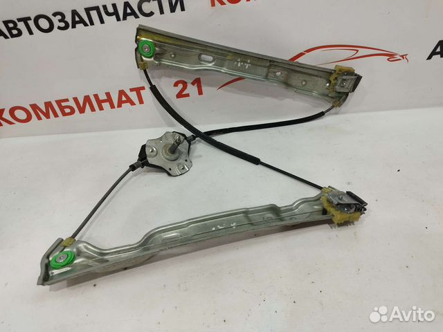 Стеклоподъемник перед RH Лада Гранта