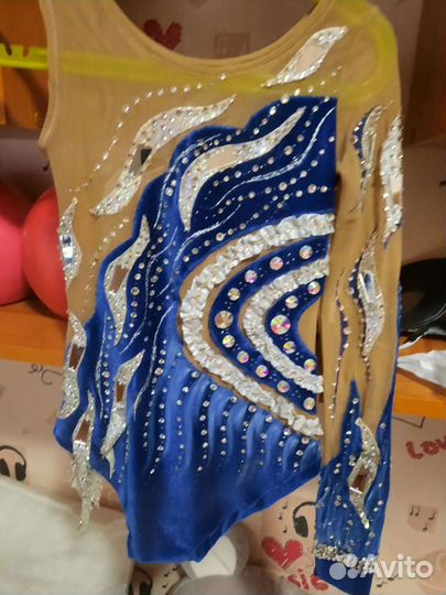 Купальник для художественной гимнастики