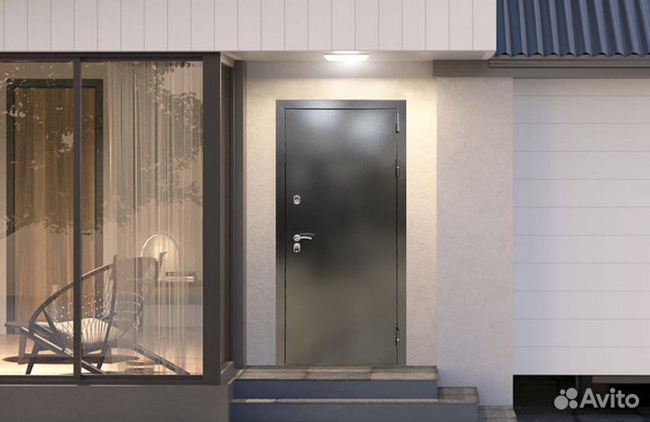 Дверь входная в квартиру металлическая