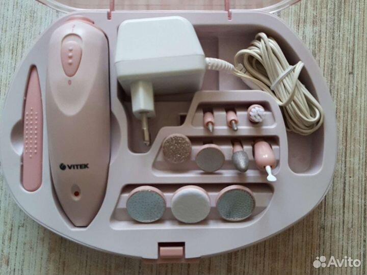 Маникюрный набор vitek VT 2204