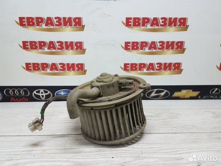 Мотор печки задний Mazda Bongo Friendee sglr WL-T