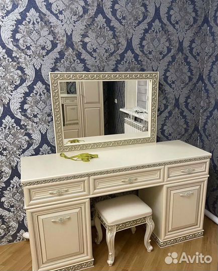 Спальня комплект