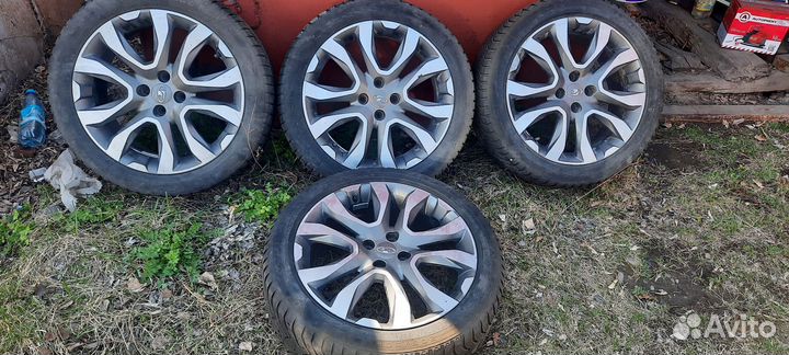 Maxxis Premitra Ice Nord NS5 205/50 R17