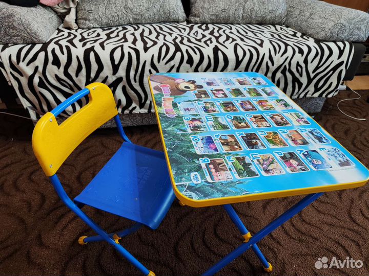 Детский стол и стул