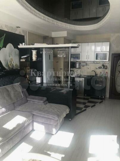 2-к. квартира, 100 м², 8/11 эт.