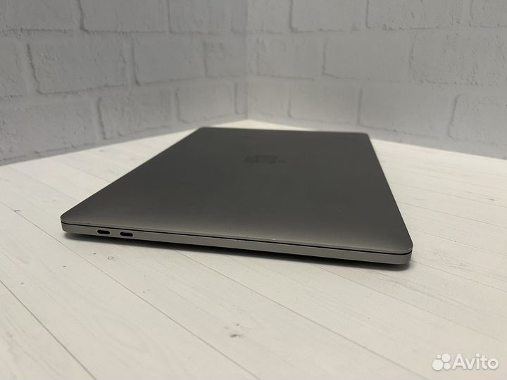 MacBook Pro 13 2016 TouchBar