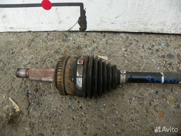 Полуось передняя левая Honda CR-V