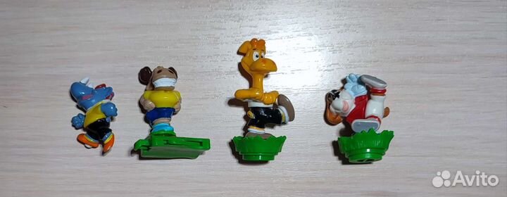 Животные футболисты из Киндера