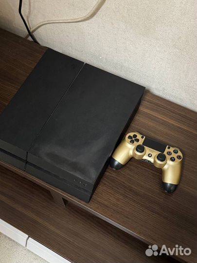 Sony PlayStation 4