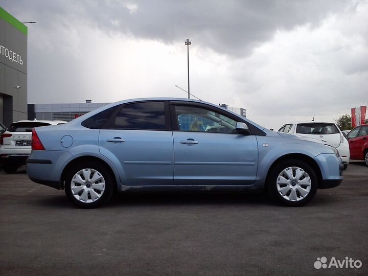 Ford Focus 1.6 МТ, 2006, 293 298 км