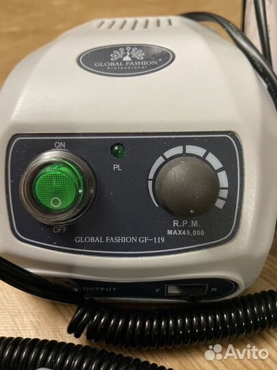 Аппарат для маникюра и педикюра