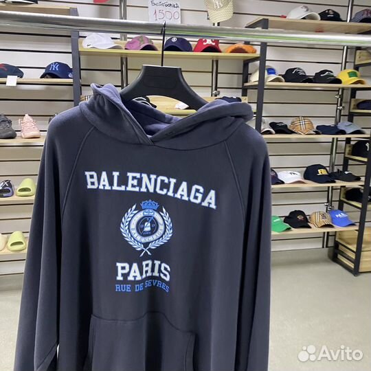 Худи Balenciaga