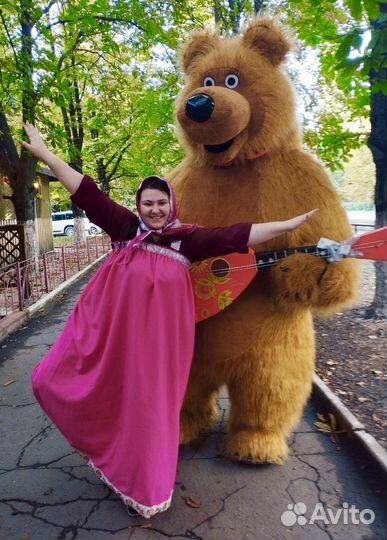 Медведь маша и медведь,ростовая кукла