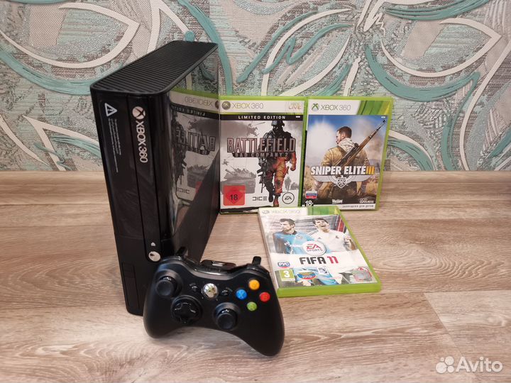 Xbox 360E 500GB + 3 Игры