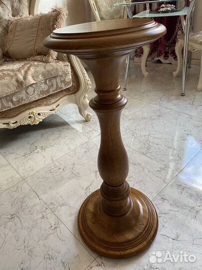 Подставка для цветов деревянная