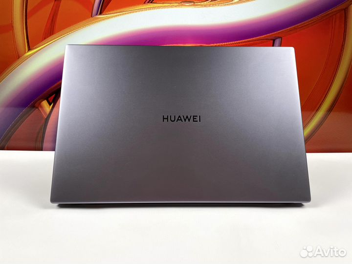 Ультрабук Huawei MateBook 14 / Core i5 / SSD