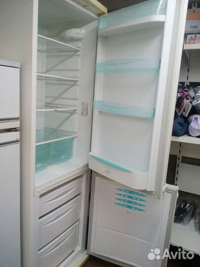 Холодильник 