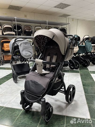 Всесезонная коляска luxmom g30