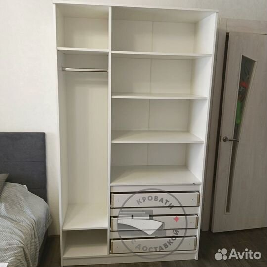 Шкаф распашной