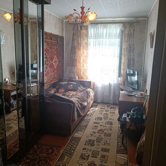 2-к. квартира, 45 м², 1/9 эт.