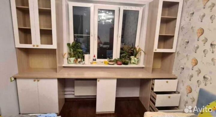 Рабочая зона у окна