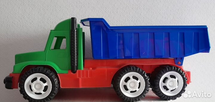 Большой грузовик игрушка
