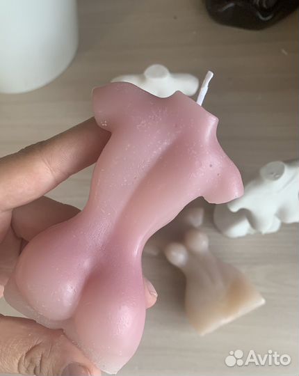 Аромасвеча женское тело