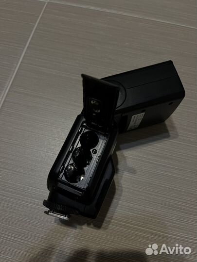 Вспышка andoer L201