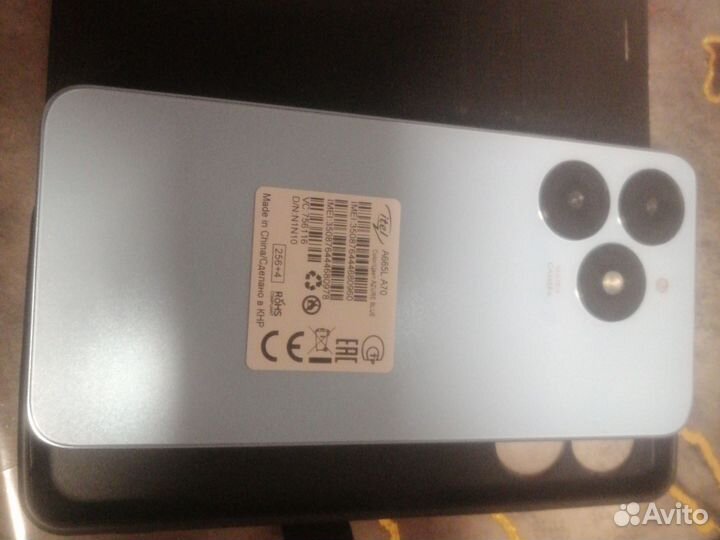 Itel A70, 4/256 ГБ
