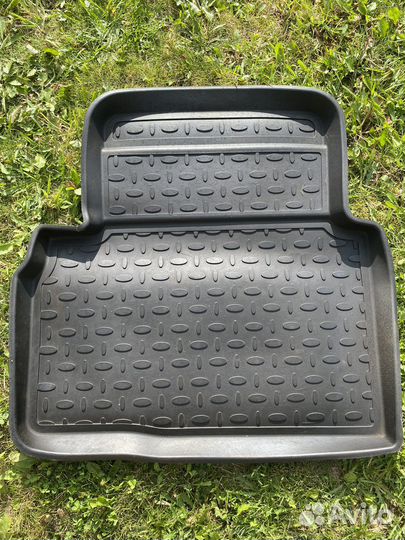 Резиновые коврики на kia sportage 3