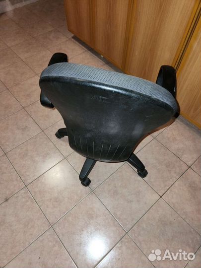 Офисное кресло бу