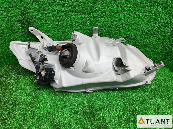 Фара передняя левая toyota fielder