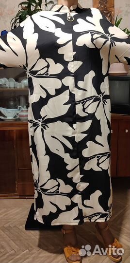 Шелковое новое платье