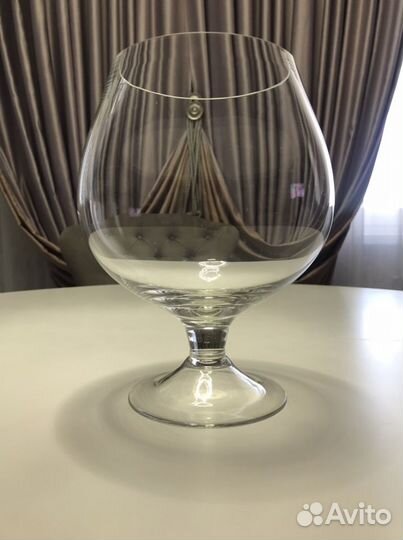 Ваза интерьерная