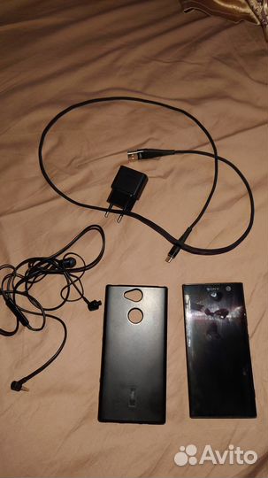 Смартфон Sony Xperia XA2