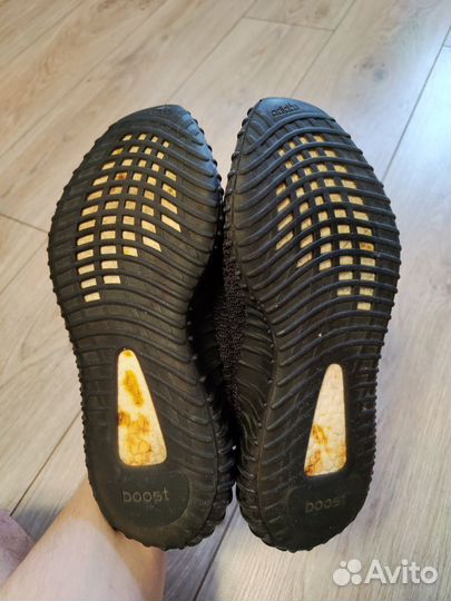 Кроссовки adidas izi