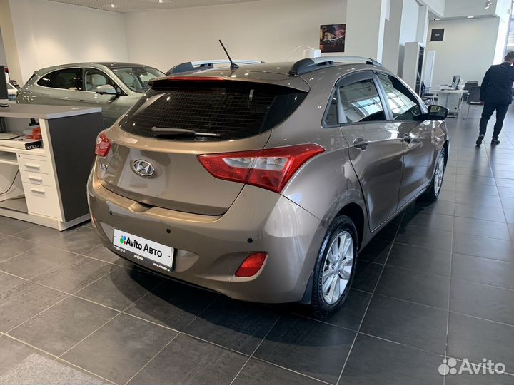 Hyundai i30 1.6 AT, 2014, 145 000 км